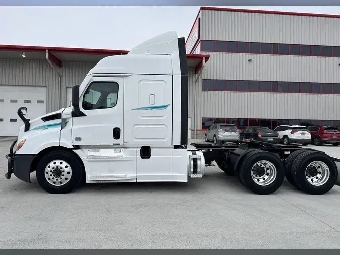 2022 Freightliner Cascadia&reg;