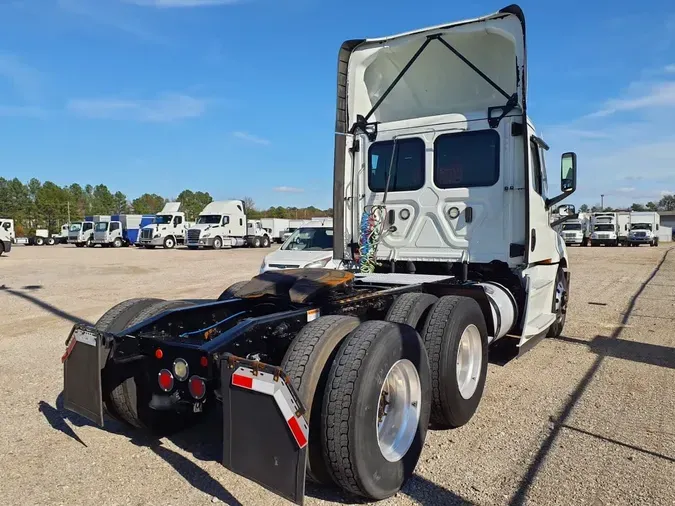 2020 FREIGHTLINER/MERCEDES NEW CASCADIA PX126646c8df764ae4378fd9fd0f3b0243a1033