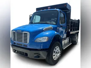2017 Freightliner Business Class M2 106