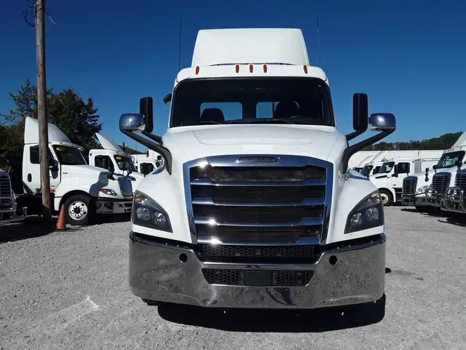 2019 FREIGHTLINER/MERCEDES NEW CASCADIA PX12664