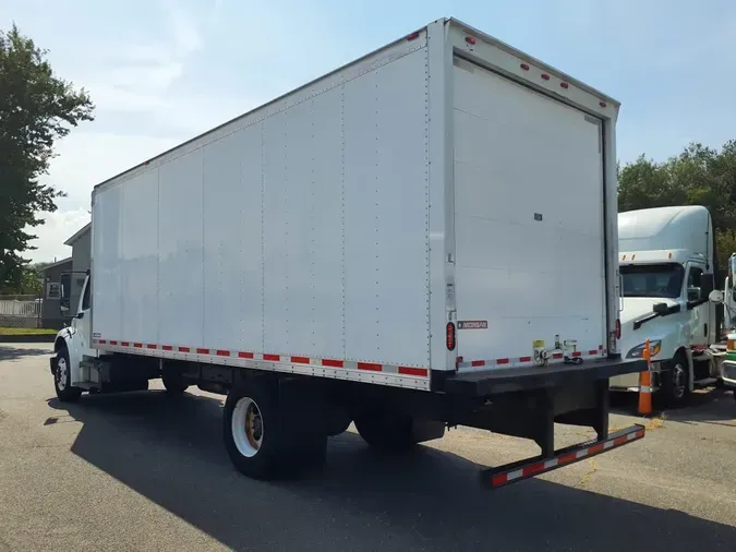 2017 FREIGHTLINER M2 106