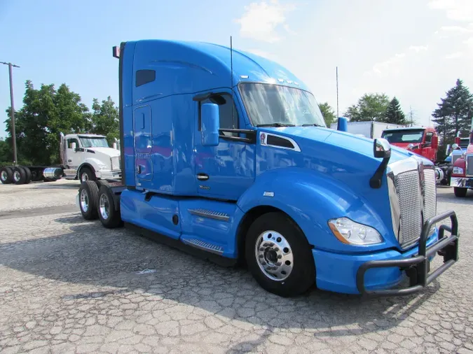 2022 Kenworth T680