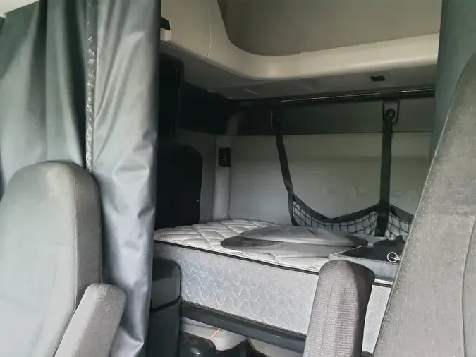 2019 FREIGHTLINER NEW CASCADIA PX12664