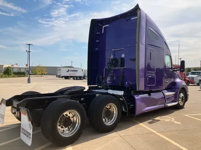 2020 Kenworth T680