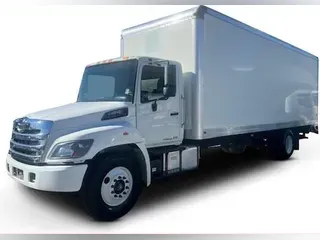 2020 Hino 268A