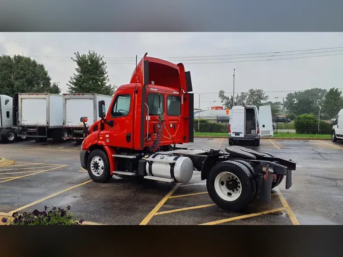 2019 FREIGHTLINER/MERCEDES CASCADIA 1136c9f6d2afbeb31b5da34b30e46c75171