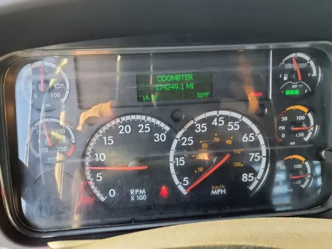 2019 FREIGHTLINER/MERCEDES M2 1066ca0bb156957183ac358e14ae53395fc