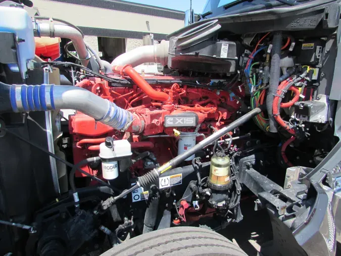 2024 Kenworth W990