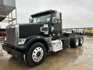 2019 FREIGHTLINER CORONADO 122 SD