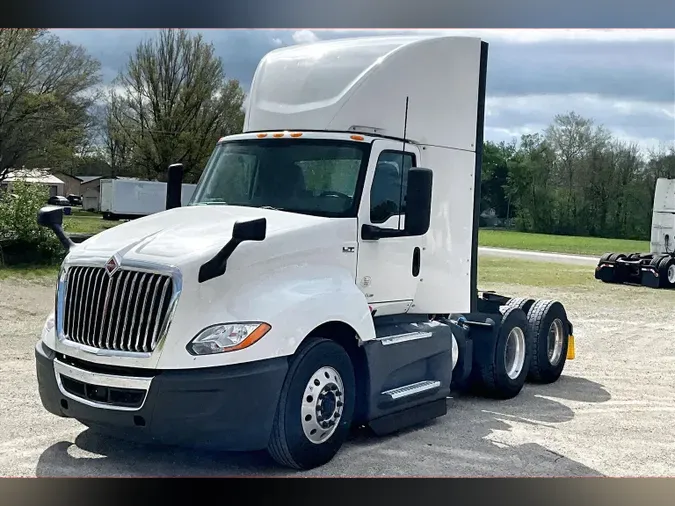 2021 INT LT625 6x46ca5b05bc293380098cc497b2adbb867
