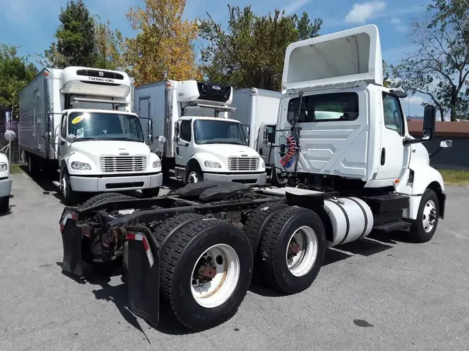 2019 NAVISTAR INTERNATIONAL LT625 DAYCAB T/A