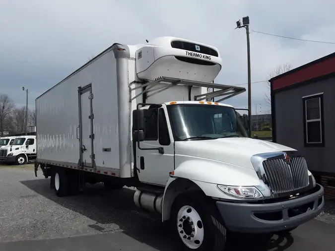 2019 NAVISTAR INTERNATIONAL 4300