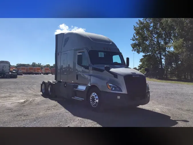 2021 Freightliner Cascadia 1266cb4cc997cf3ab0f3daccbd66a7bc596