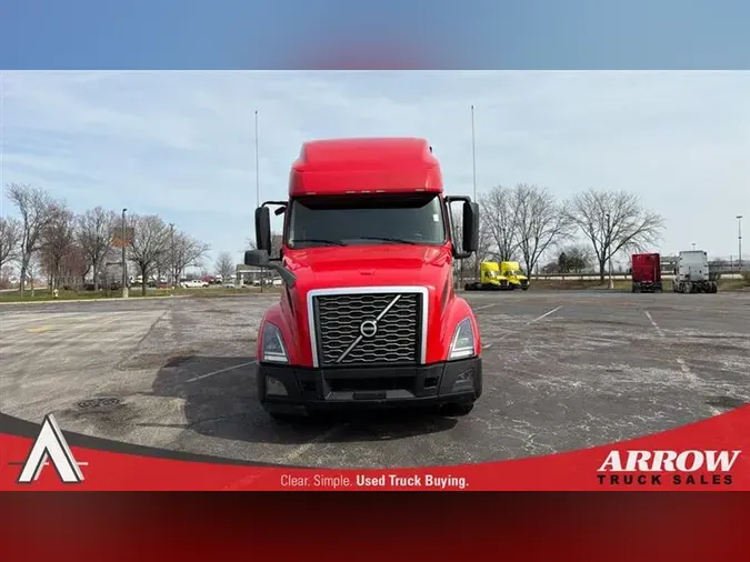 2023 VOLVO VNL760
