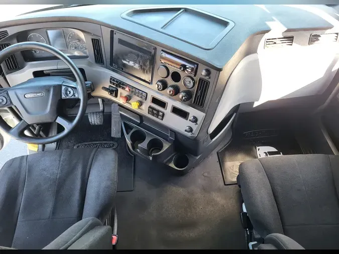 2020 FREIGHTLINER/MERCEDES NEW CASCADIA 116