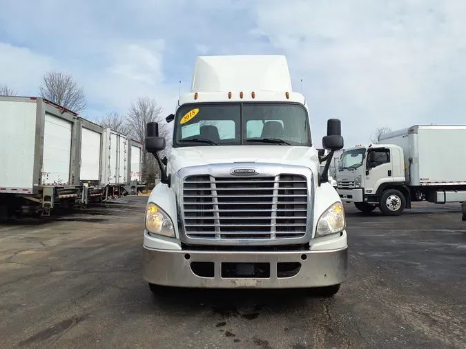 2018 FREIGHTLINER/MERCEDES CASCADIA 125