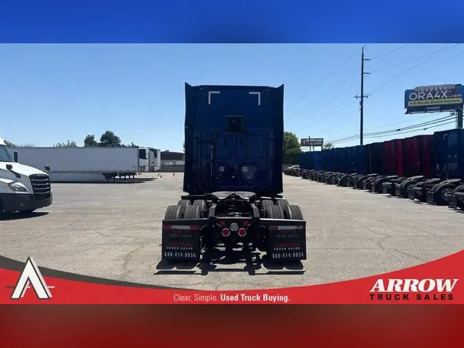 2022 FREIGHTLINER CA126