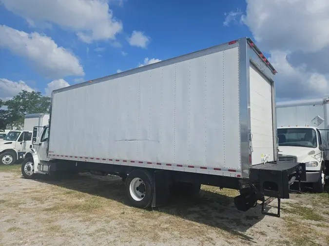 2017 FREIGHTLINER/MERCEDES M2 106