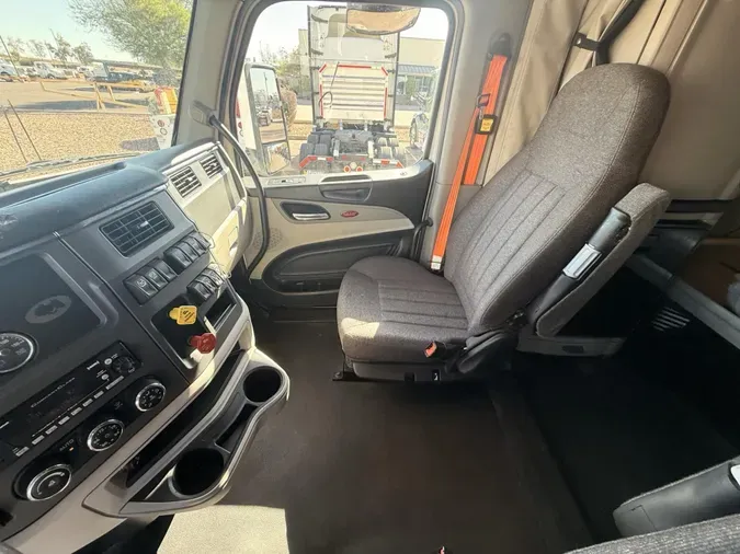 2022 Peterbilt 5796cbaae950b81a45d85cefb6f575718ae