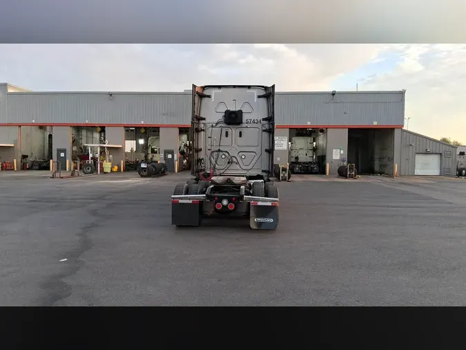 2023 Freightliner Cascadia 1266cbb76e093f1536b749611d2c11fed0b