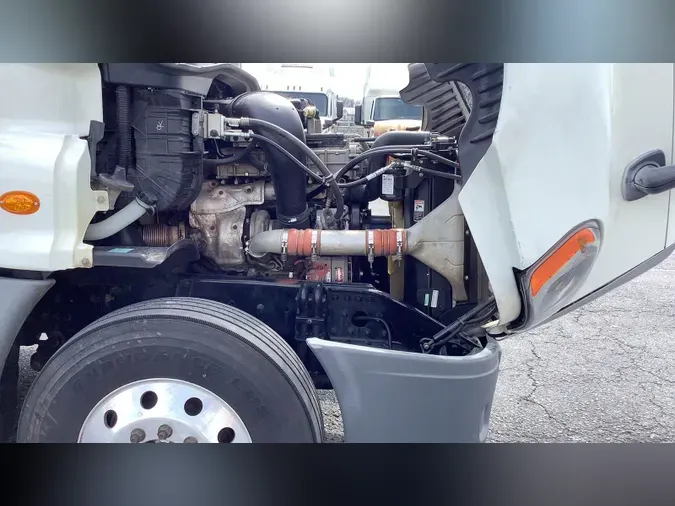 2019 Freightliner Cascadia 125