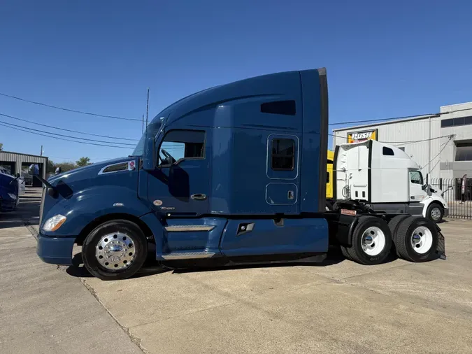 2022 Kenworth T680