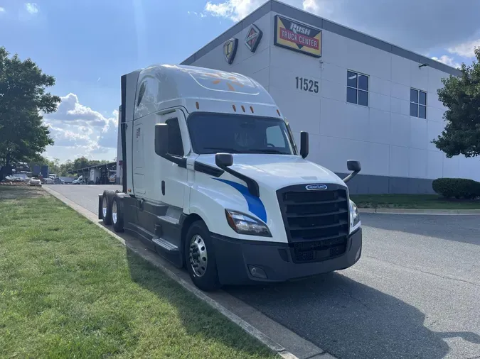 2020 Freightliner Cascadia