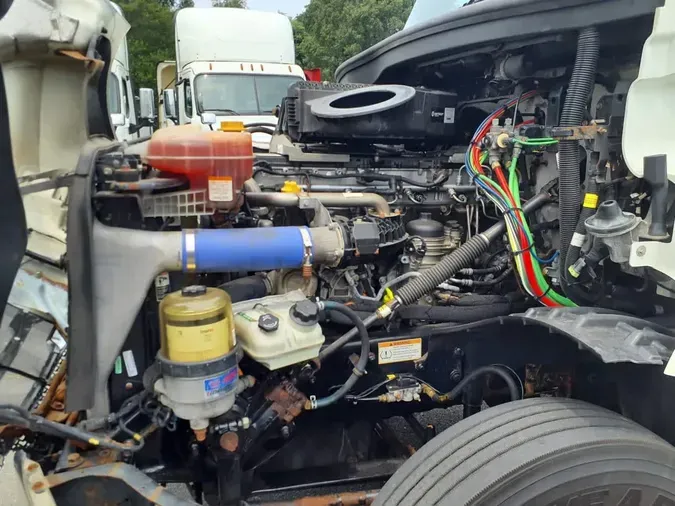 2019 FREIGHTLINER NEW CASCADIA PX12664