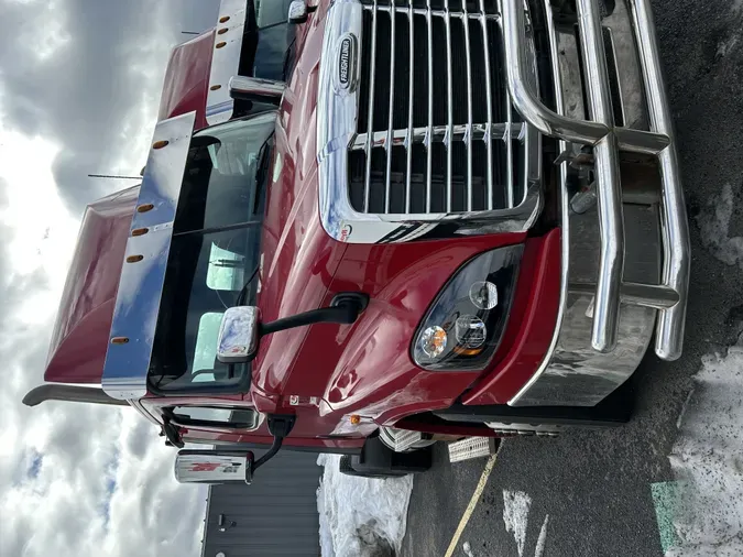 2017 FREIGHTLINER/MERCEDES CASCADIA 125