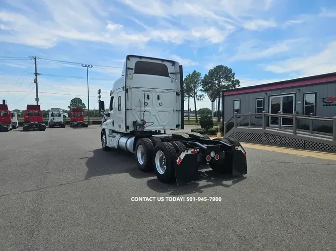 2018 FREIGHTLINER CASCADIA 125