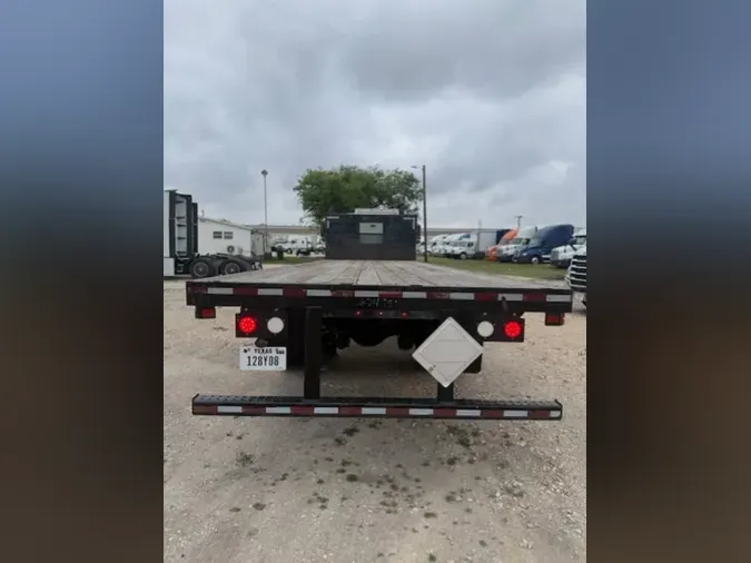 2018 FREIGHTLINER/MERCEDES M2 106