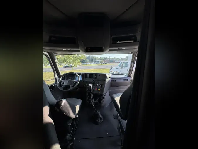 2020 International LT6256cc6c244f5e90f12cf894dc5e5b7739f