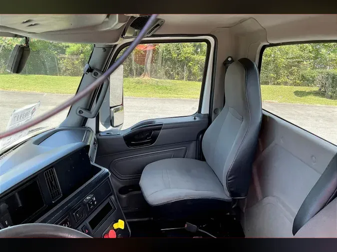 2019 INT LT625 6x4