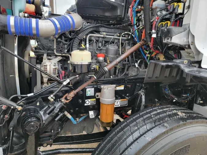 2020 Peterbilt 5676cd1bc203f536908f463ce0f9a89df44