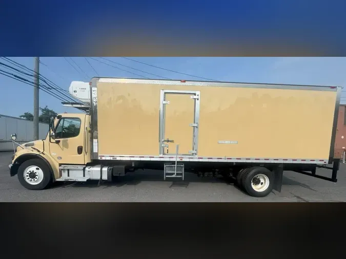 2019 FREIGHTLINER M2 106