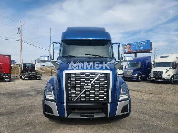 2021 VOLVO VNL64T760