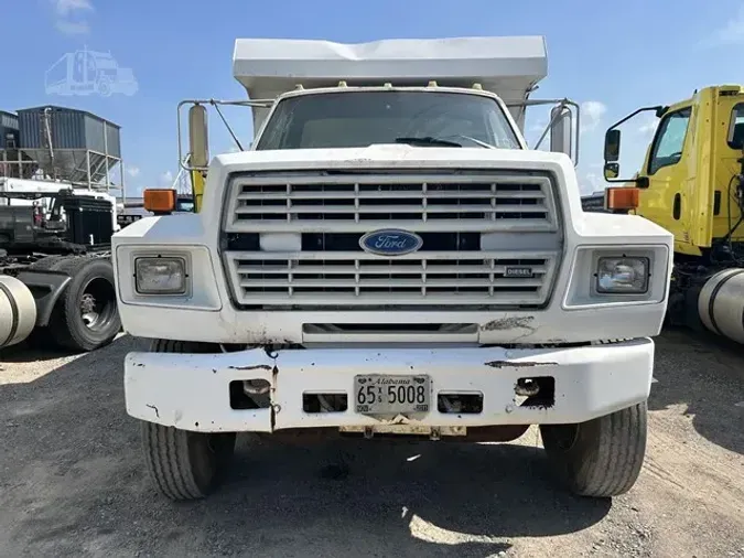 1991 FORD F800