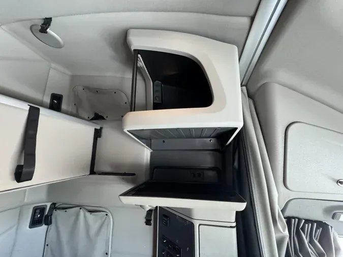 2021 Peterbilt 579