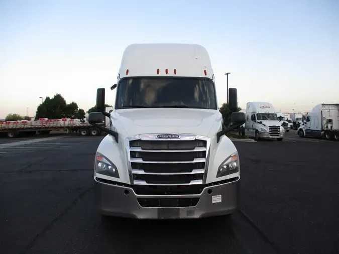 2020 FREIGHTLINER NEW CASCADIA PX12664