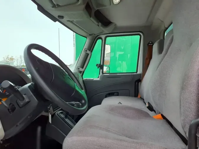 2019 NAVISTAR INTERNATIONAL 4300