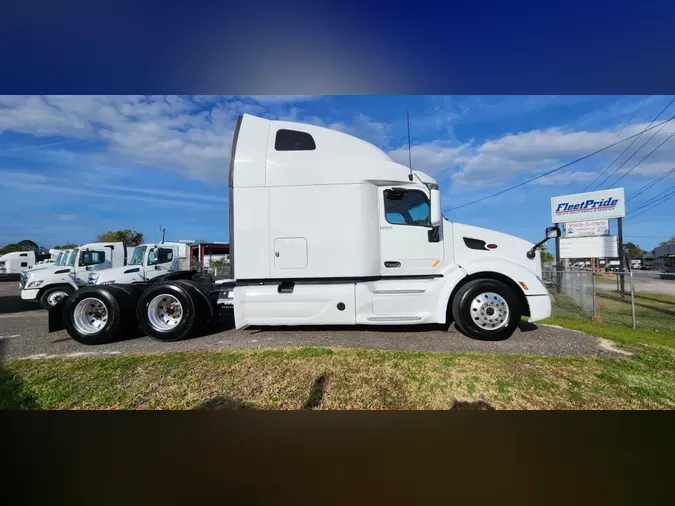 2022 Peterbilt 579