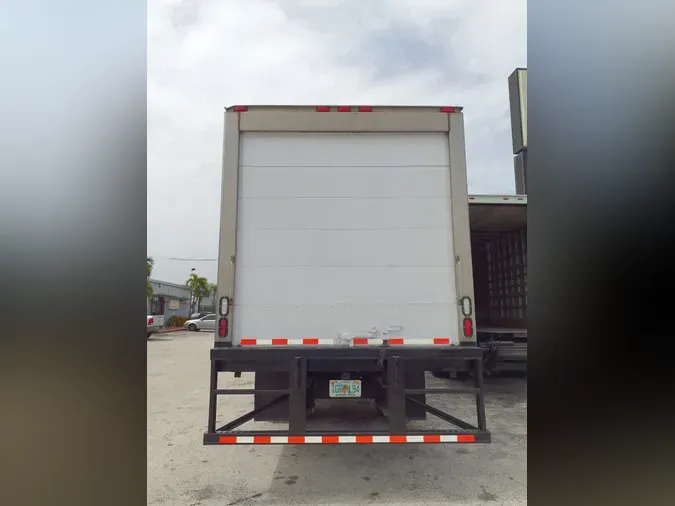 2018 NAVISTAR INTERNATIONAL 4300