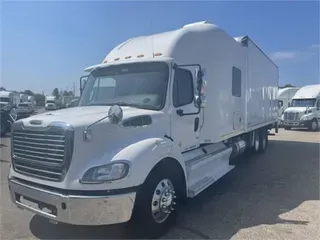 2017 Freightliner BUSINESS CLASS M2 112