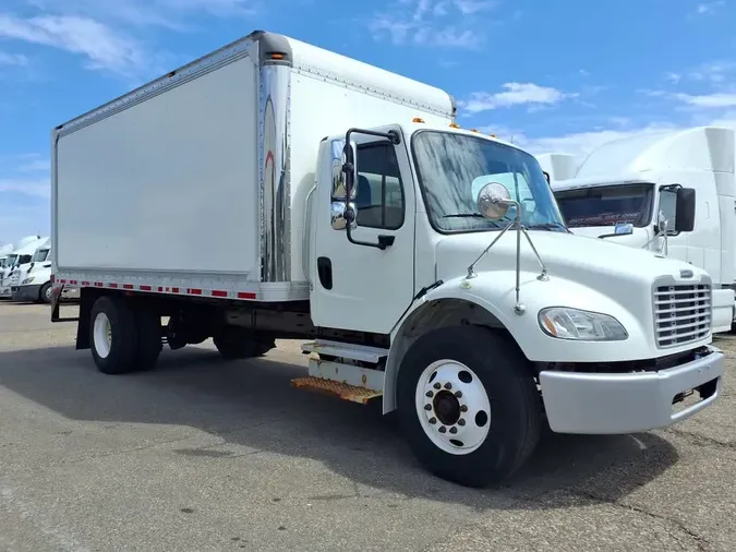 2019 FREIGHTLINER M2 106