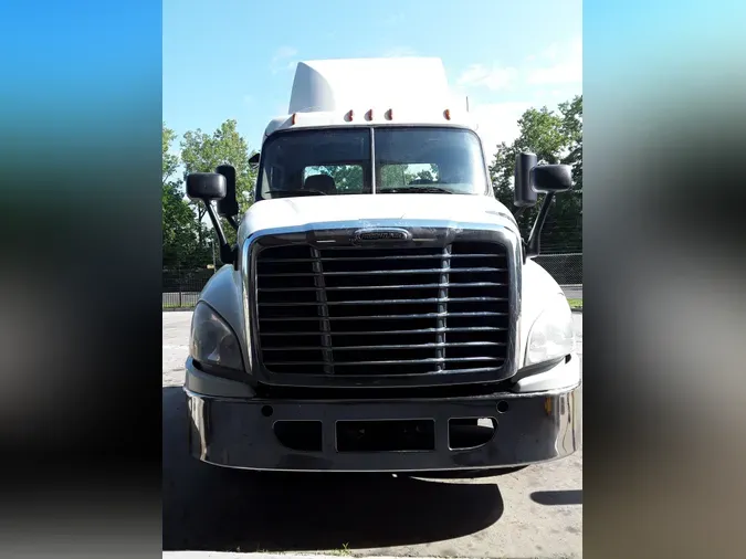 2018 FREIGHTLINER/MERCEDES CASCADIA 125