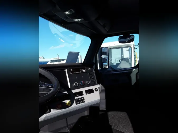 2019 FREIGHTLINER/MERCEDES NEW CASCADIA PX12664