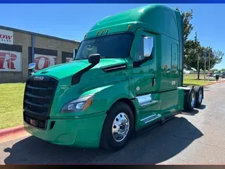 2021 FREIGHTLINER CA126