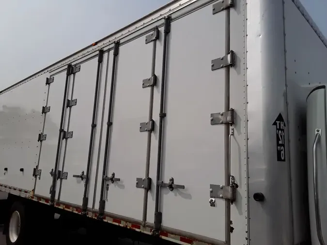2020 FREIGHTLINER M2 106
