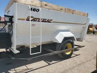 2010 CATTLELAC 460