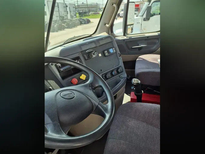 2020 FREIGHTLINER CASCADIA 125